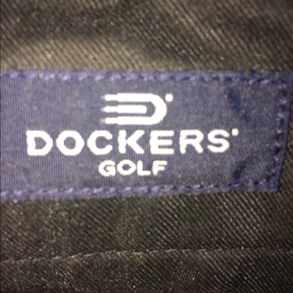 Dockers golf (pic for extra pkt) 42/32 - Picture 2 of 4